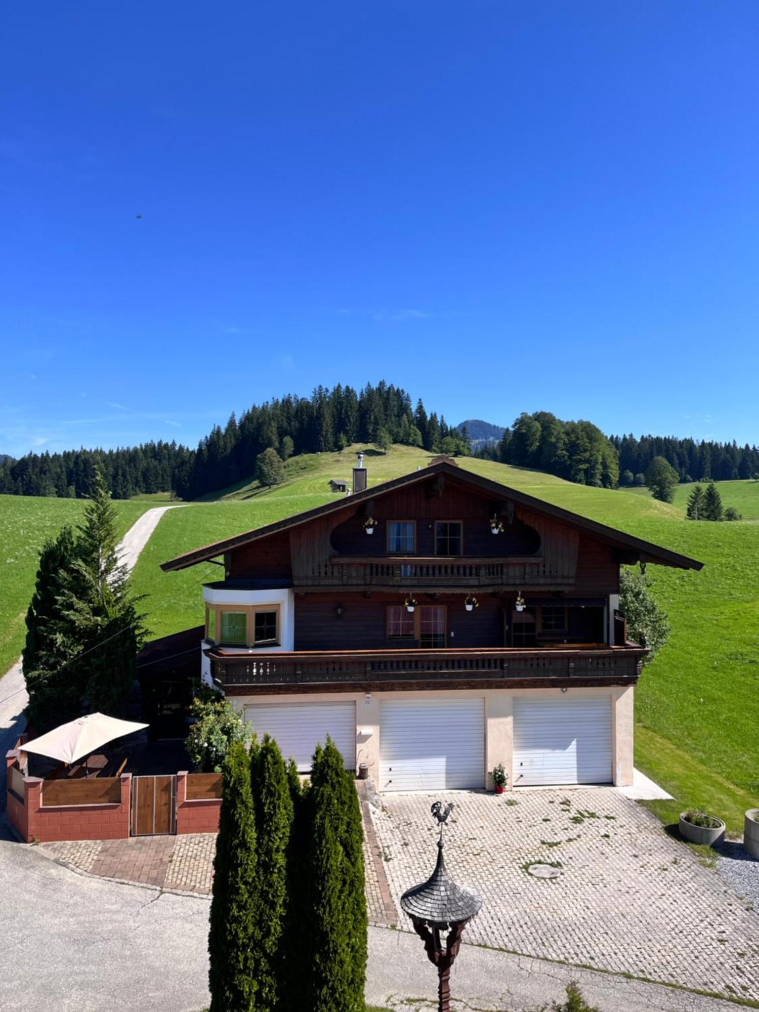 Ferienhaus Praschberg Niederndorferberg Esterno foto